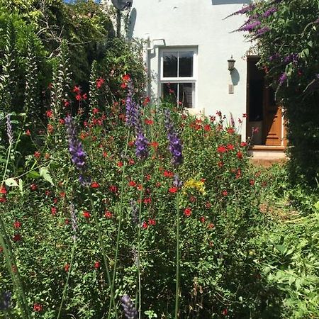 1 Laurel Cottages Долиш Екстериор снимка